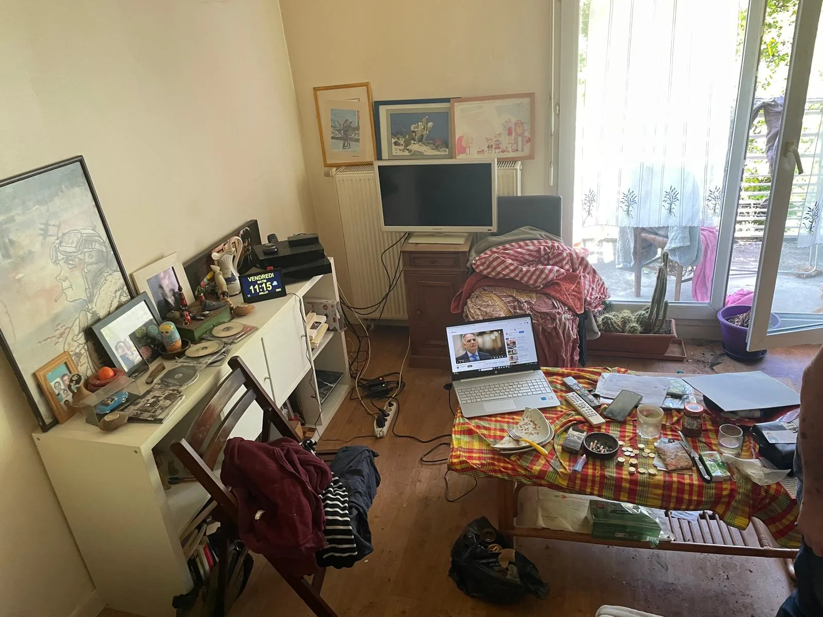 Que faire si la famille souhaite assister au nettoyage après décès ? Le rôle de SOS DC à Issy-les-Moulineaux Que faire si la famille souhaite assister au nettoyage après décès ? Le rôle de SOS DC à Issy-les-Moulineaux